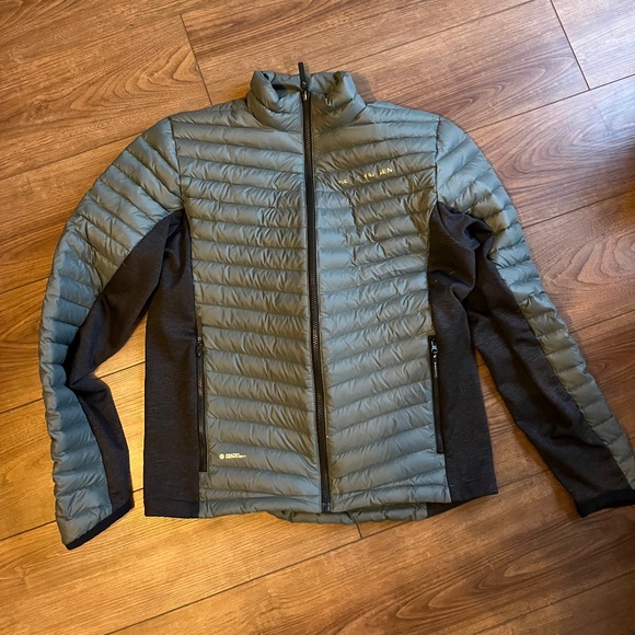 Helly Hansen Other - Men’s Helly Hansen Down Insulated “Hybrid” Jacket - Verglas Series - Excellent